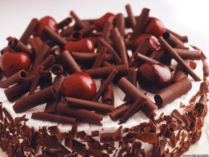 chocolate cake with cherries