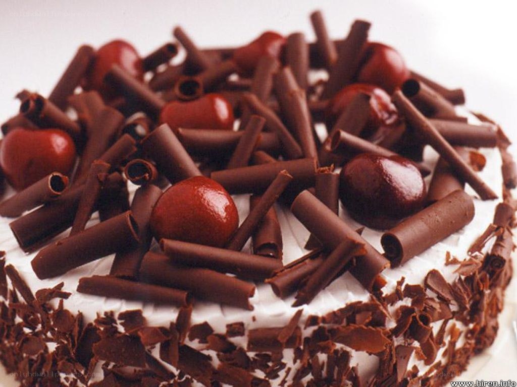 chocolate cake with cherries