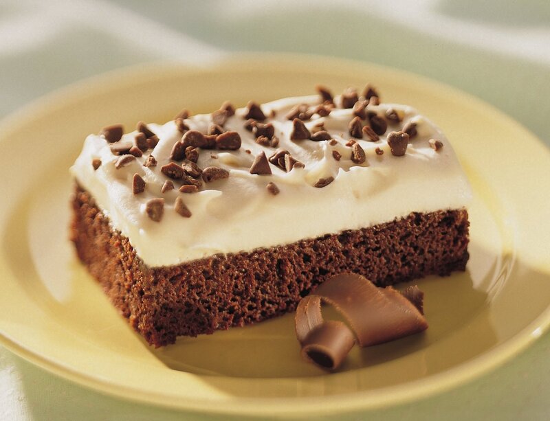 chocolate cake with cream frosting