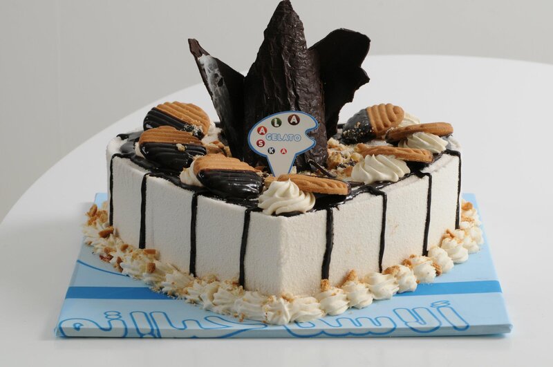 Chocolate Cake with Cream