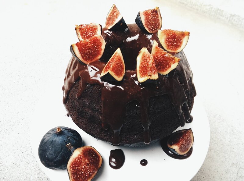 Chocolate Cake with Figs — Brown