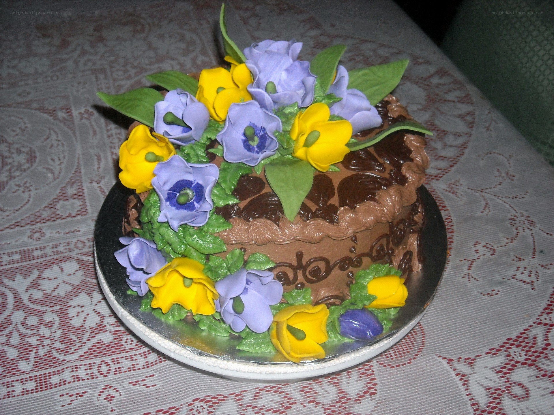 Chocolate cake with flower decorations