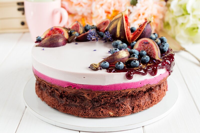 Chocolate Cake with Fruit — Brown, Delicate