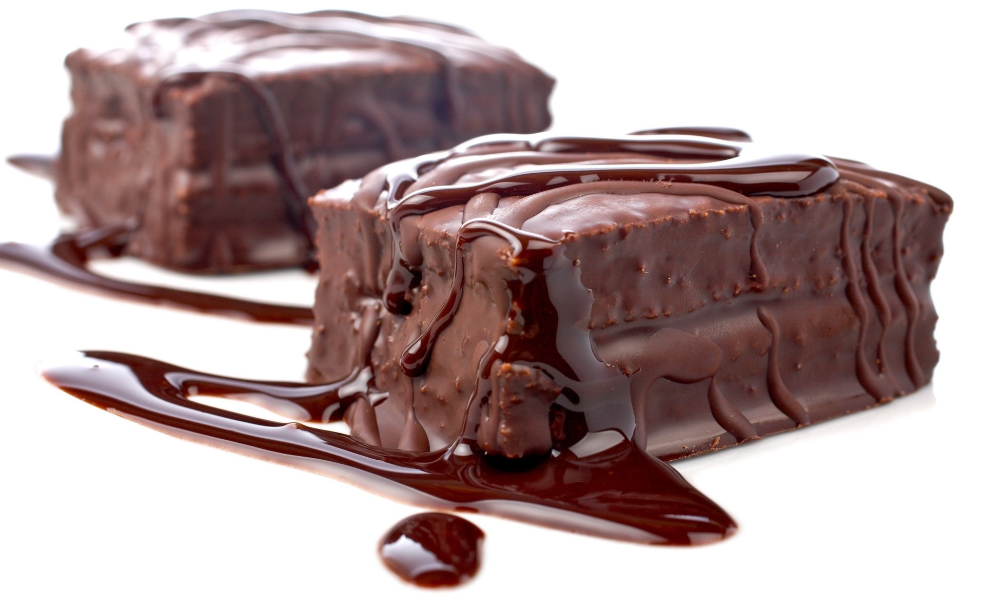 chocolate cake with ganache