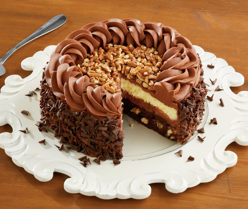 Chocolate Cake with Nuts — Brown, Appetizing