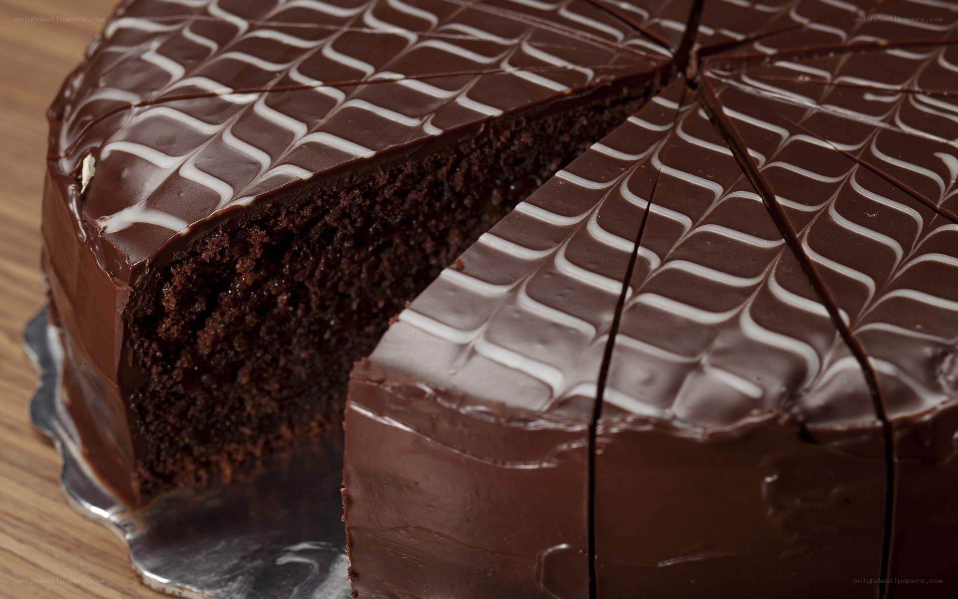 chocolate cake with white icing