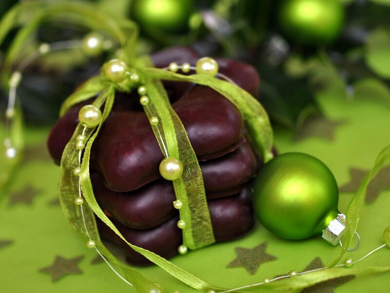 Chocolate Candies Wrapped — Green, Festive