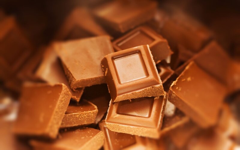 chocolate candy pieces