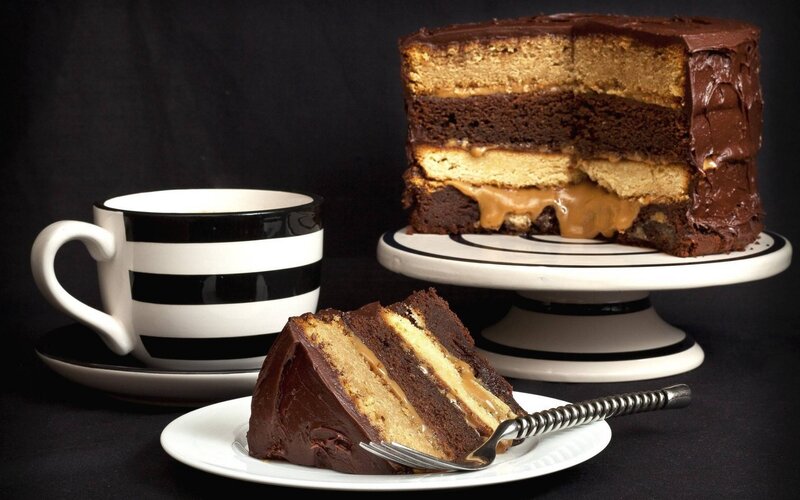 Chocolate Caramel Cake