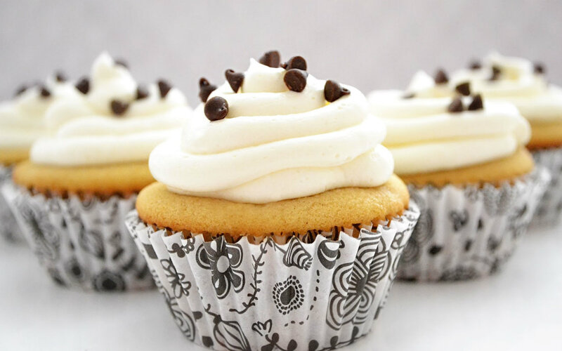 Chocolate Chip Cupcakes — White