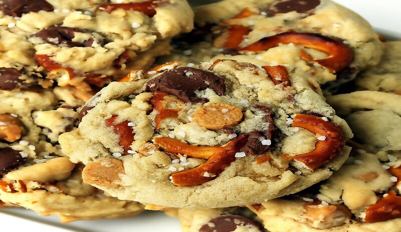 Chocolate Chip Pretzel Cookies
