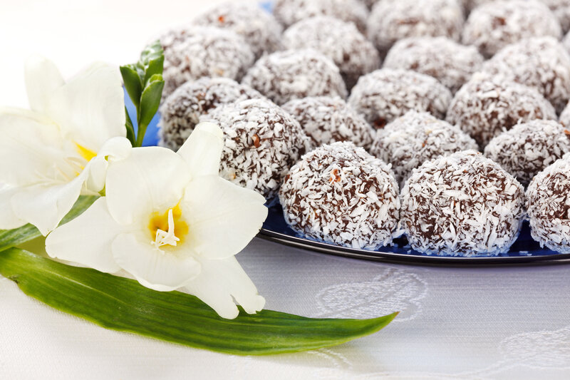 Chocolate Coconut Truffles — White