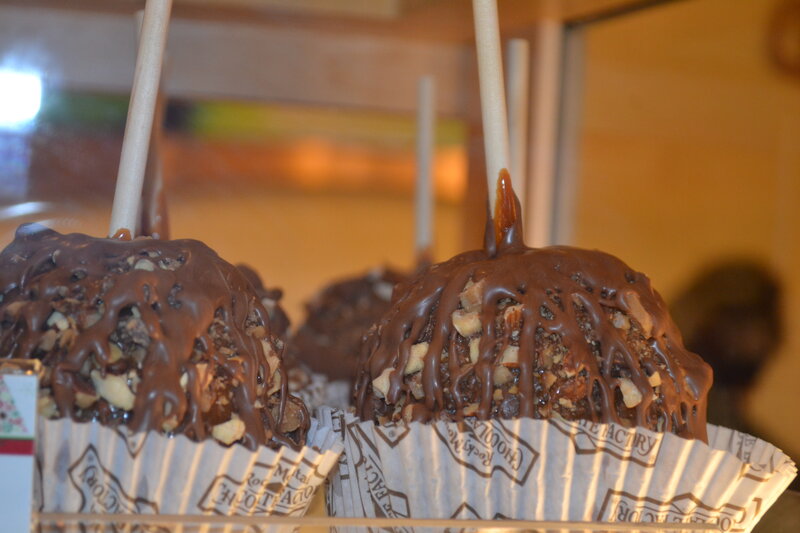 Chocolate-covered Apples