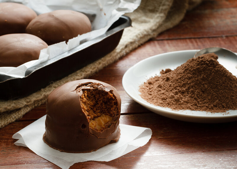 Chocolate-covered Cake
