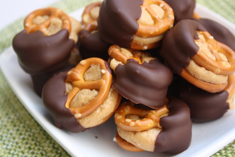 Chocolate-covered Pretzel Bites