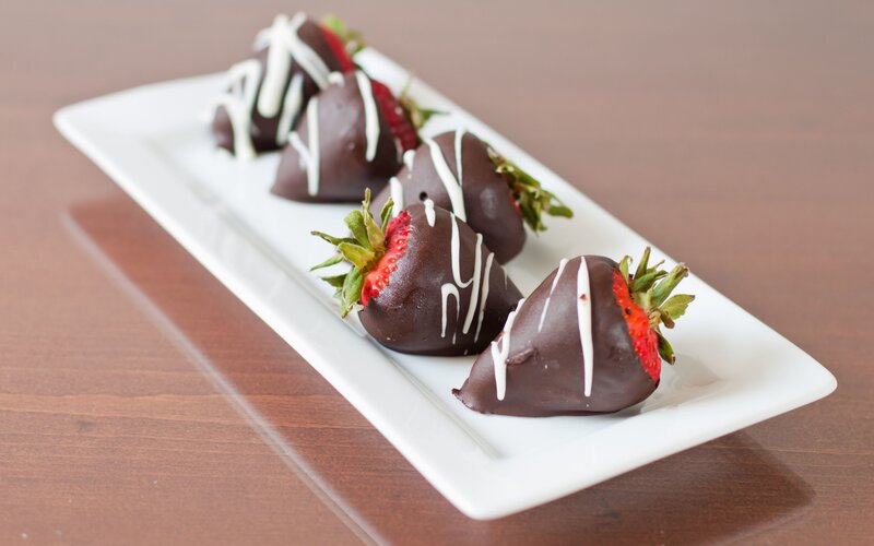 Chocolate-covered Strawberries — Brown, Calm