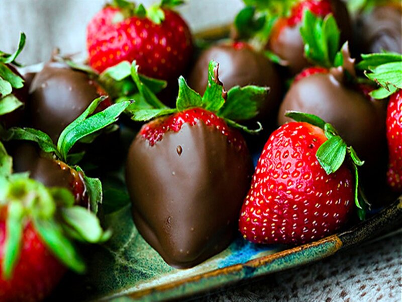 Chocolate-covered Strawberries — Red, Appetizing, Photograph