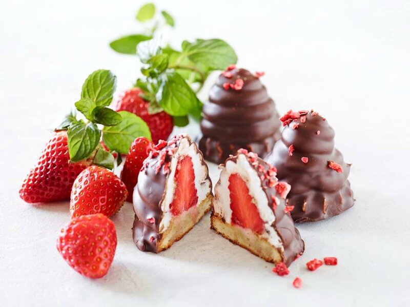 Chocolate-covered Strawberries — Red, Fresh