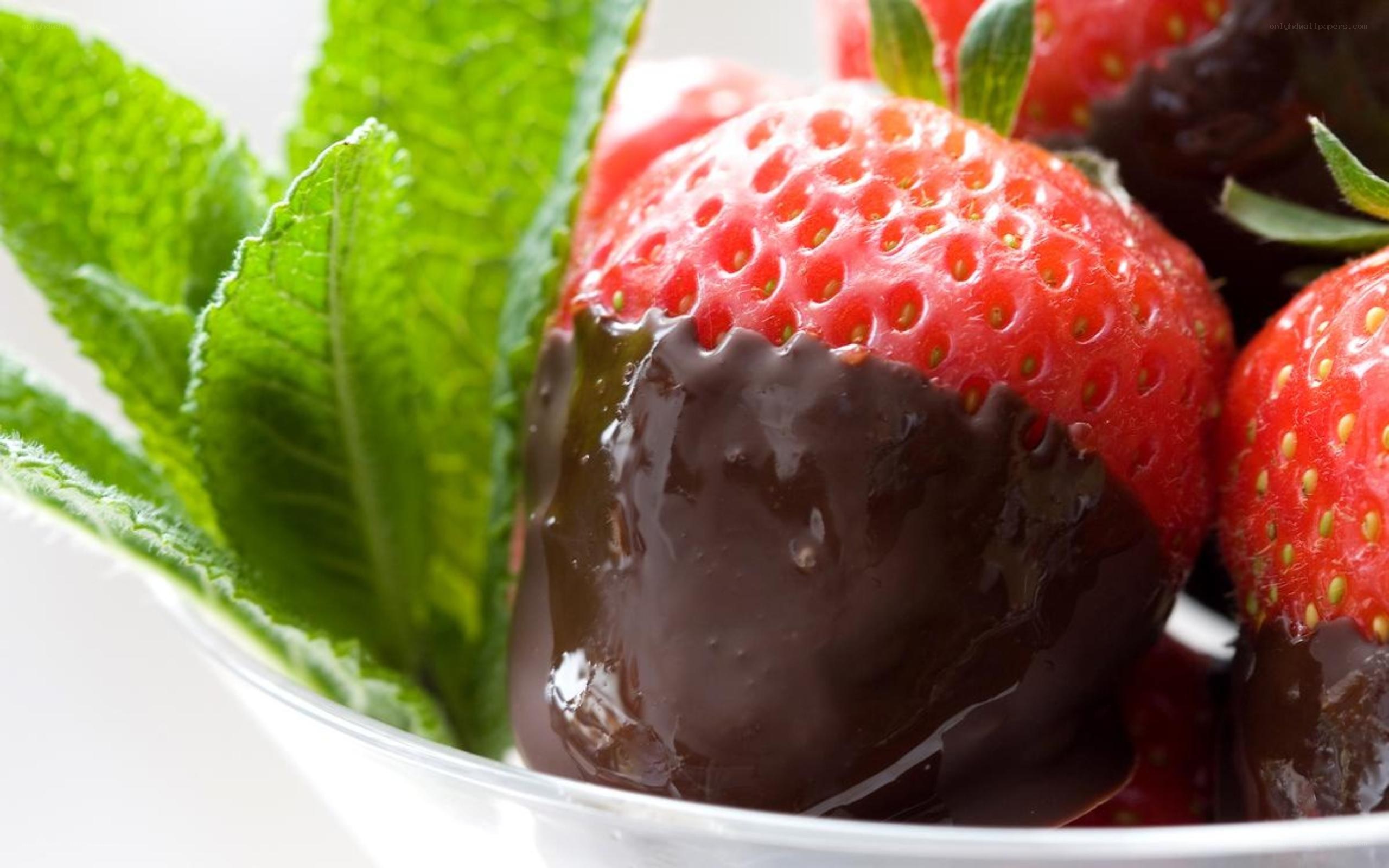 chocolate-covered strawberries with mint