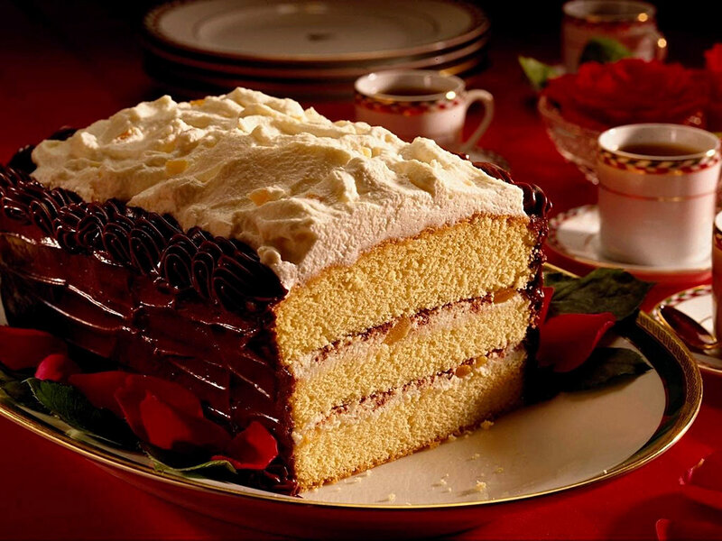 Chocolate Cream Cake — Red