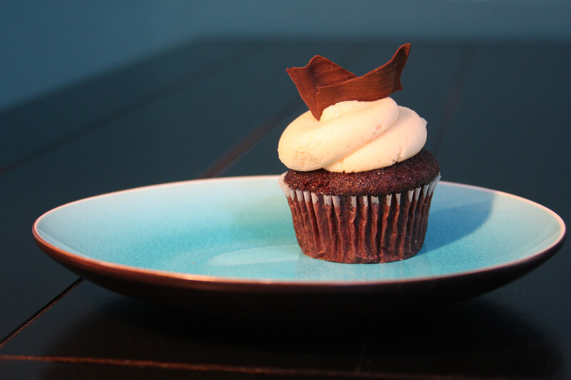 chocolate cupcake with frosting
