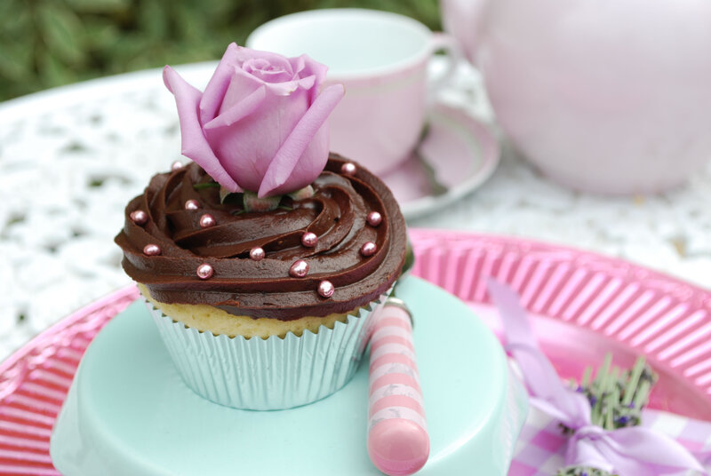 Chocolate Cupcake with Rose — Brown