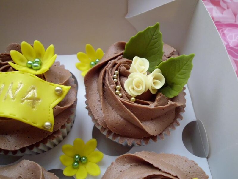 Chocolate Cupcakes — Brown