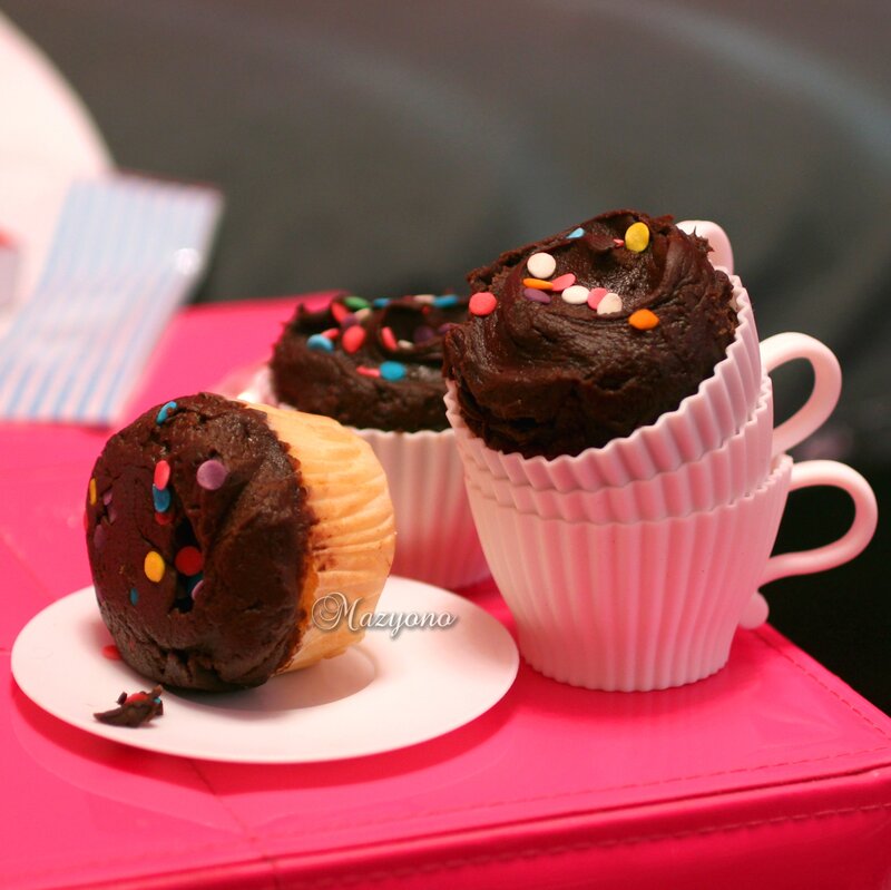 Chocolate Cupcakes — Pink