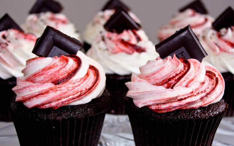 Chocolate Cupcakes with Frosting — Brown, Appetizing, Photograph, Chocolate Pieces