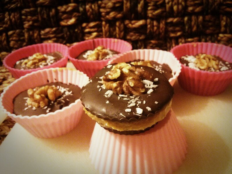 Chocolate Cupcakes with Walnuts