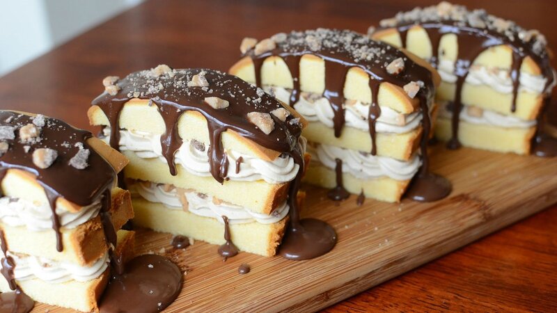 Chocolate-drizzled Cake Slices