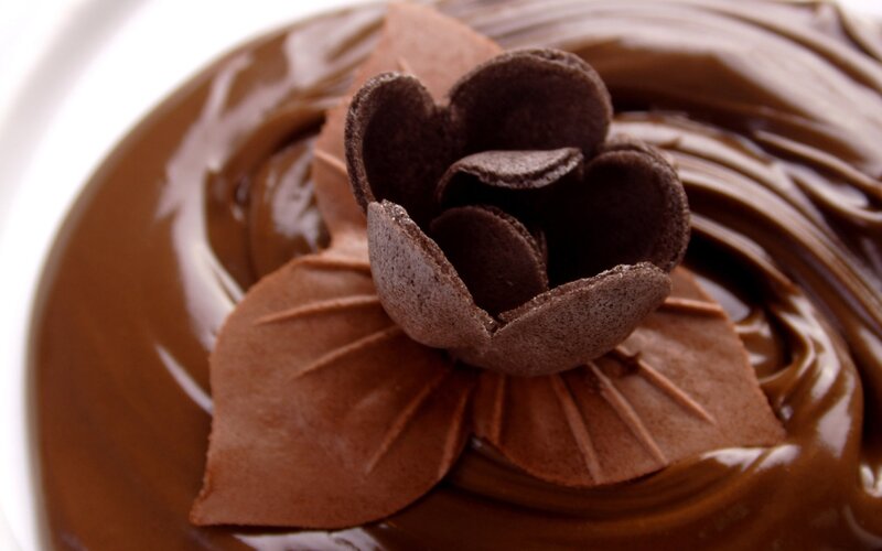 Chocolate Flower Decoration