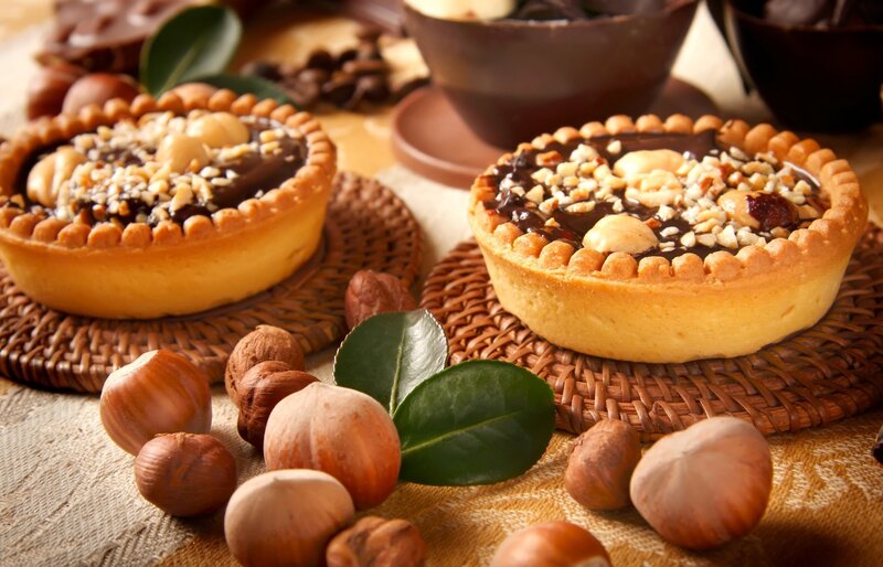 chocolate hazelnut tarts