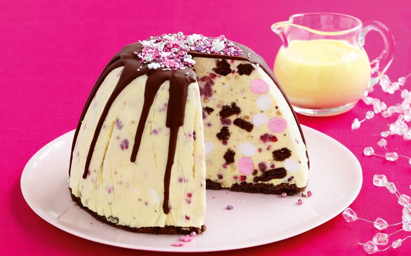 Chocolate Ice Cream Cake — Pink