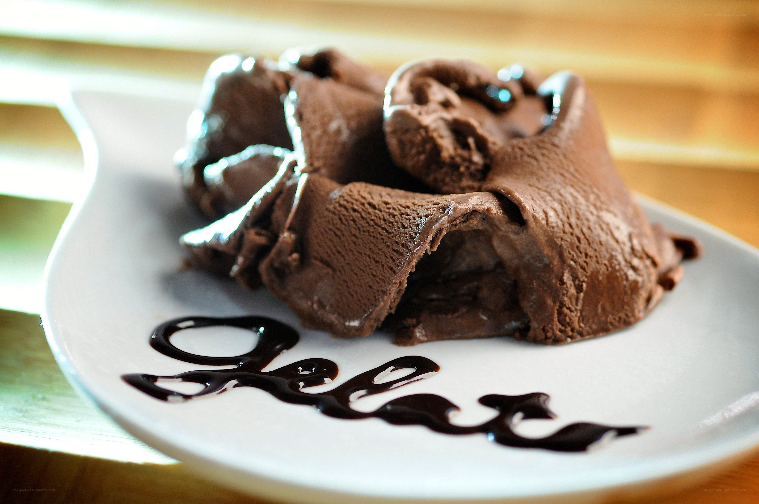 Chocolate ice cream dessert