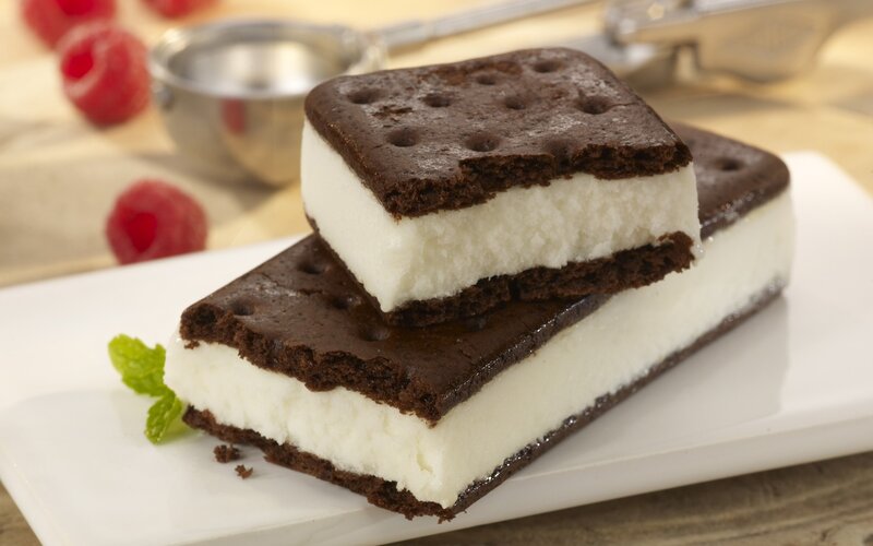 chocolate ice cream sandwiches