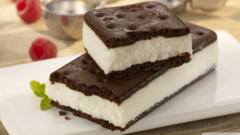 Chocolate Ice Cream Sandwiches — Brown, Appetizing, Photograph, Raspberries