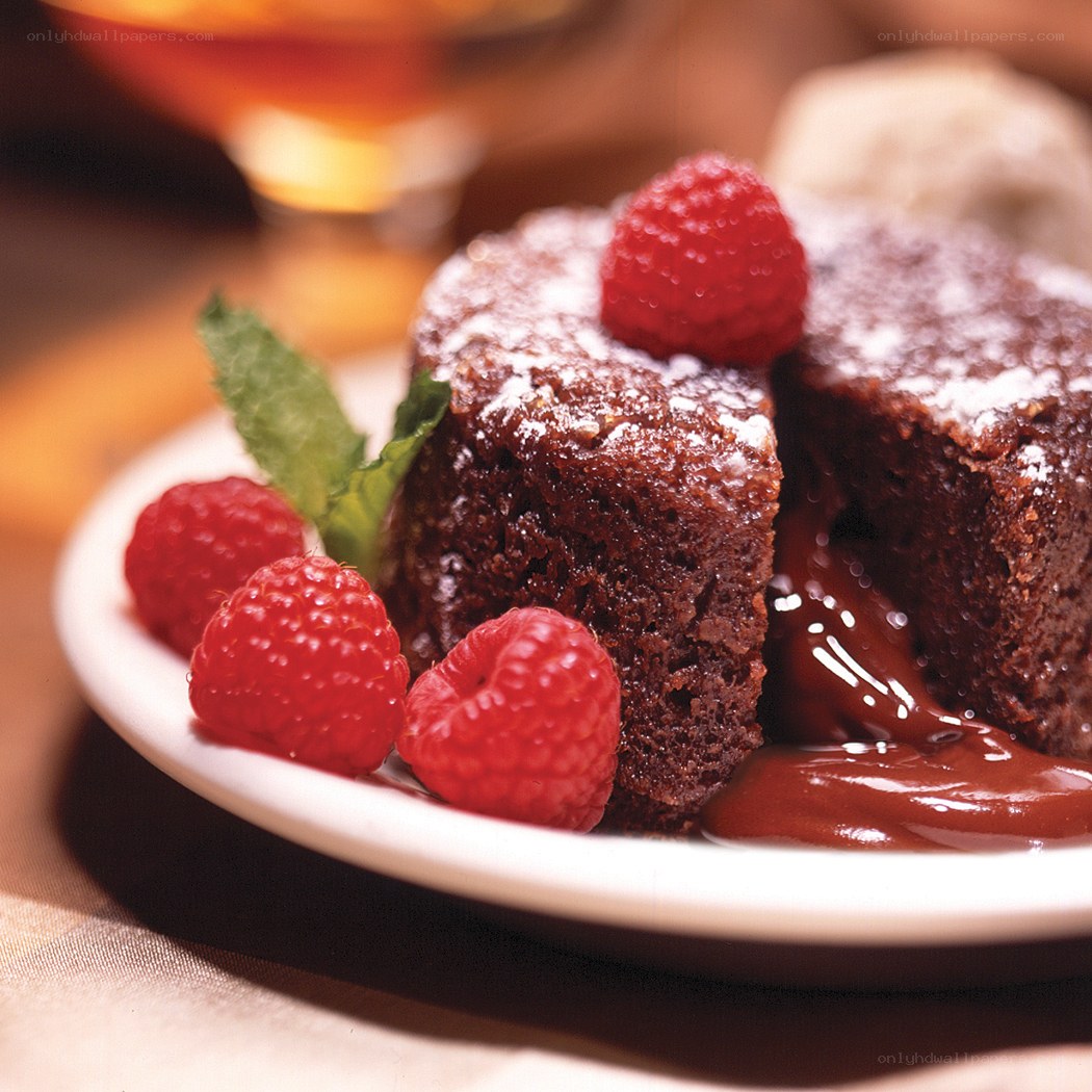 chocolate lava cake with raspberries