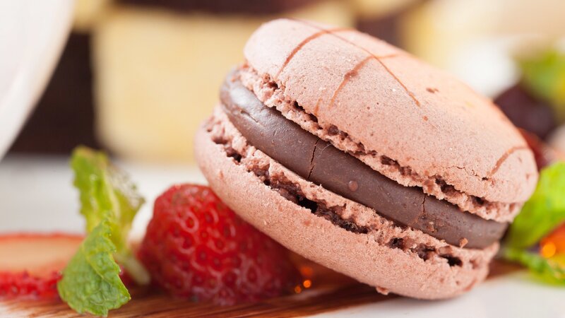 Chocolate Macaron Dessert — Brown