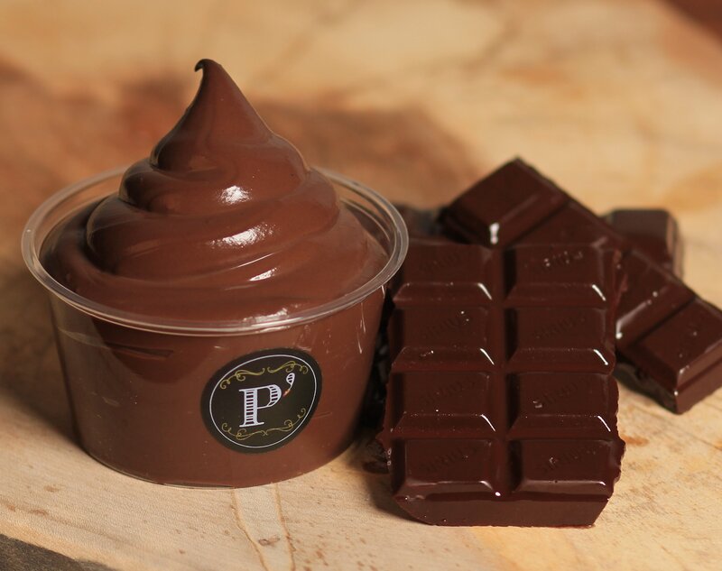 Chocolate mousse with chocolate bars