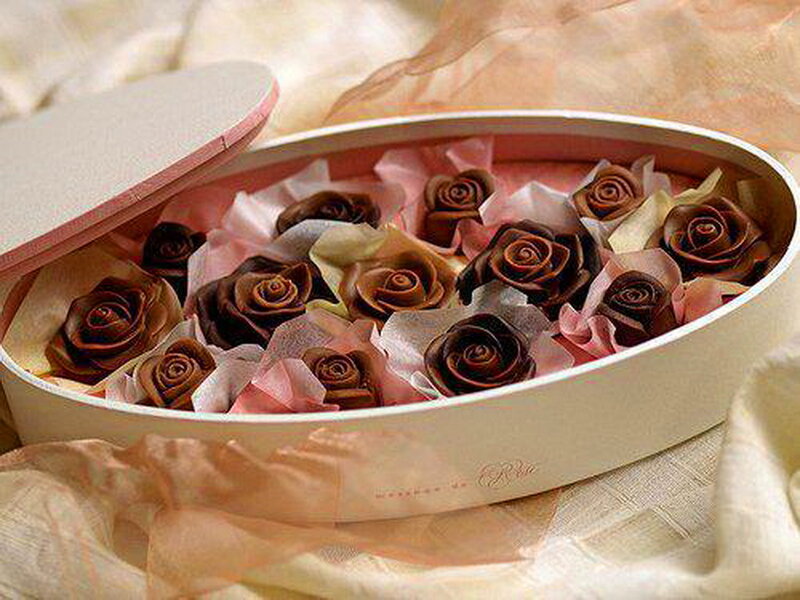 Chocolate Roses in Box