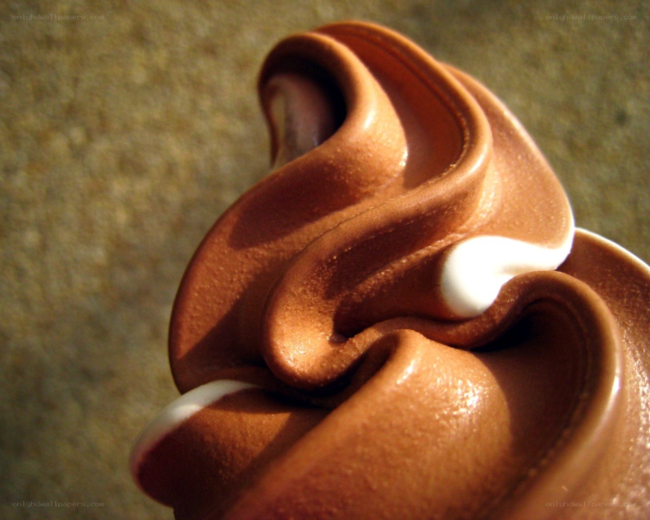 chocolate soft-serve swirl