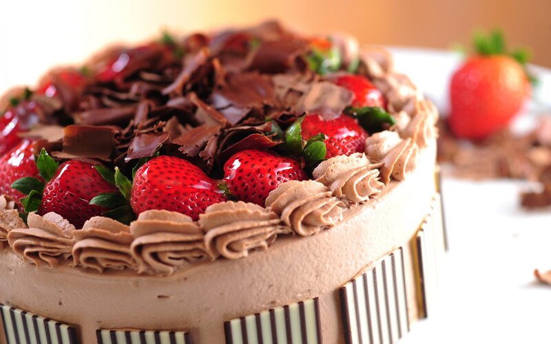 Chocolate Strawberry Cake — Brown, Appetizing, Photograph