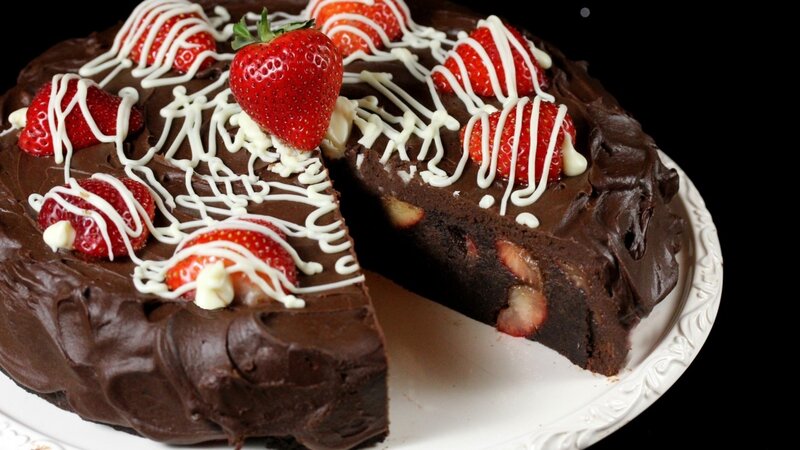 Chocolate Strawberry Cake — Brown, Indulgent