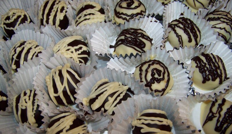 Chocolate Truffles in Cups — White
