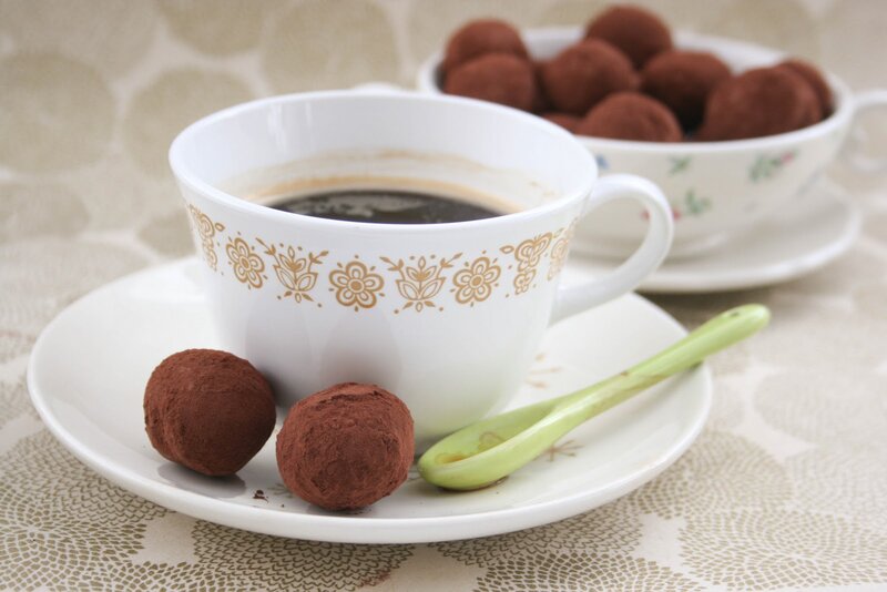 Chocolate Truffles with Coffee