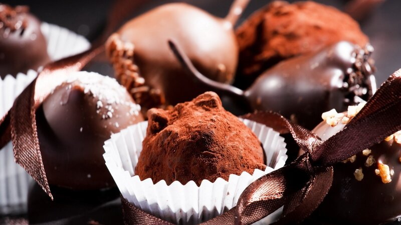chocolate truffles with ribbon