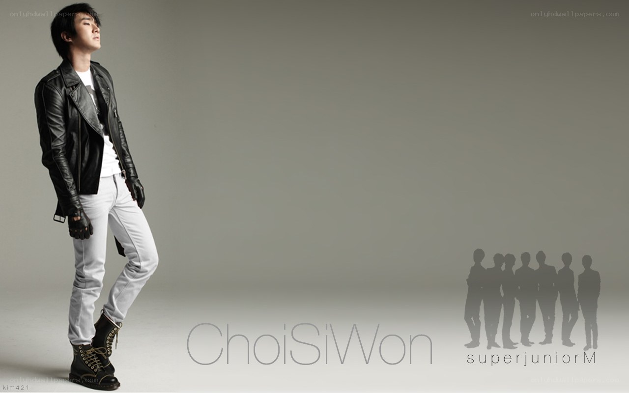 Choi Siwon in leather jacket