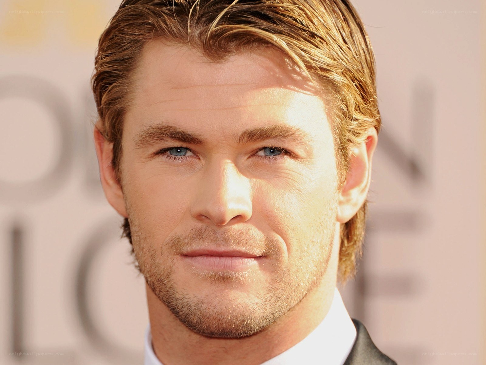 Chris Hemsworth at an awards event