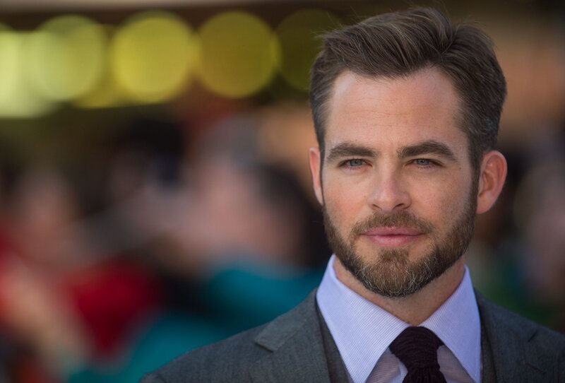 Chris Pine at event